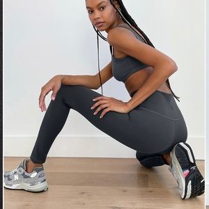 TnaSLICK Atmosphere Hi-Rise 7/8 Legging